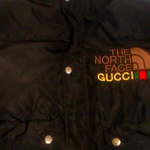 Coat North face x Gucci